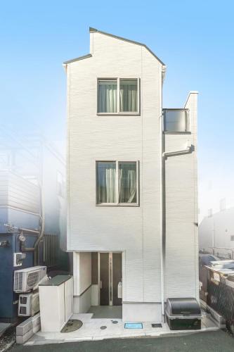 Sakura Harmony Utamaro Bijinga Villa, Shinjuku 12 Min, Station 4 Min, Manga Mecca 900m, 3BR, Free Parking