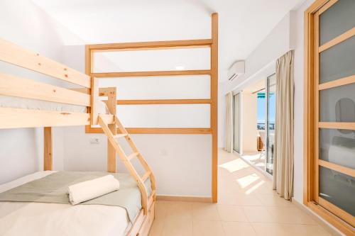 Apartamento en Elviria con vistas al mar