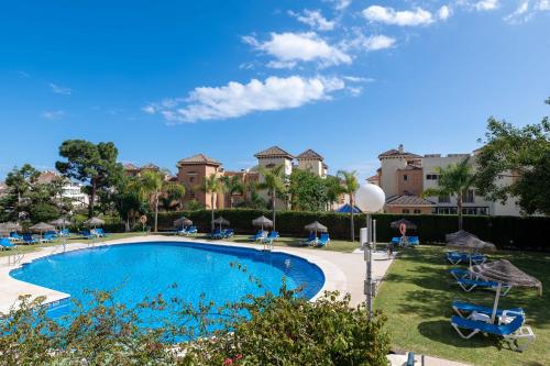 Apartamento en Elviria con vistas al mar
