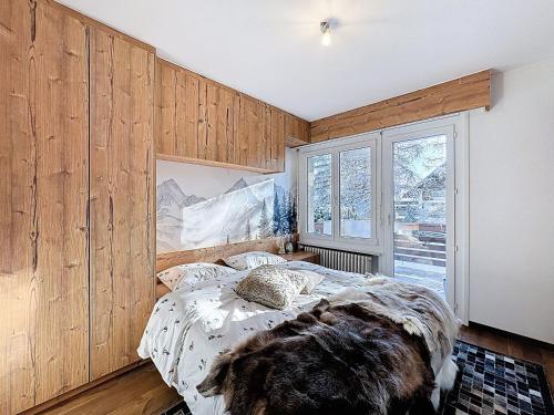 From green to slopes - Alpine ski and golf condo