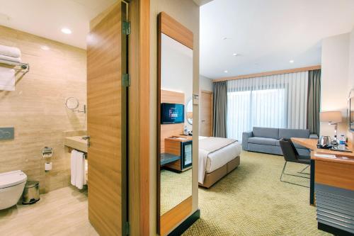 Koupelna v ubytování Mia City Hotel
