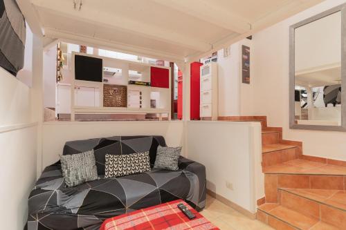 GuestHost - Modern Apartment Milano Acquabella