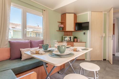 Nomad HAUX L'Escala 0