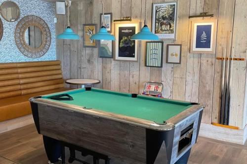 a billiard room with a pool table in it at 3 Bed Luxury Mobile Home Hoburne Park Christchurch in Christchurch