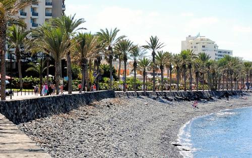 Cheerful Coast by Deihu Experiences