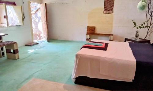 Ruang duduk di Ocean View Hostel