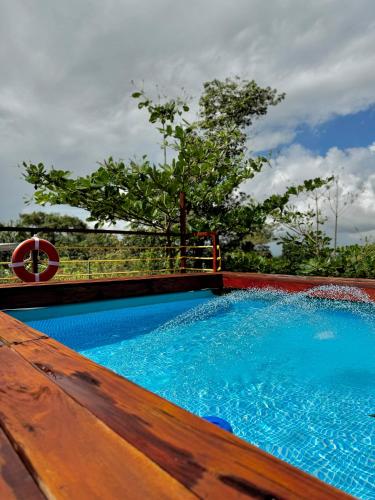 Piscina a SALLAS Getaway o a prop
