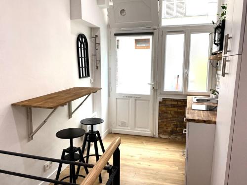 Superbe studio porte saint Martin