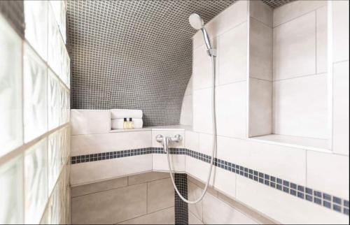 Superbe studio porte saint Martin