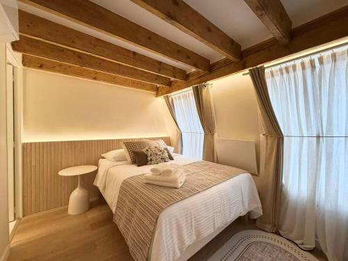 Architect Renovated Family Duplex 4 bedrooms Opéra Lafayette AC 9p CCTV in Common Areas