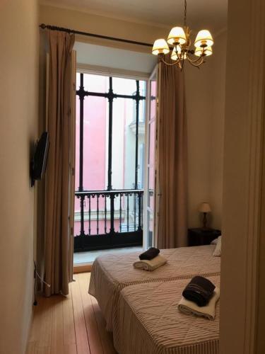 nice apartment on Calle Cuna, 2 balconies