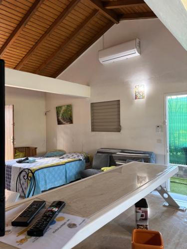 LABé KAZ Kréyòl Studio