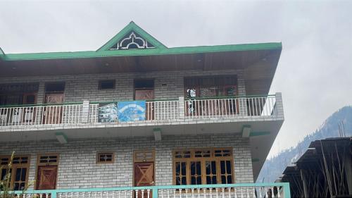 Gallery image of Fusion Guest House & Cafe- Chalal in Kulu