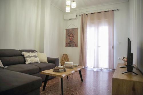 Bohemian Sunny apt Athens Center