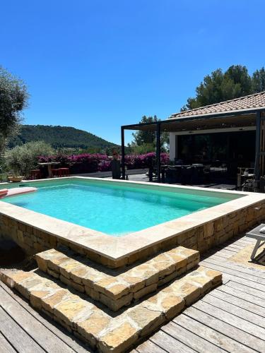 Nouveaute Splendide Villa Mara avec Piscine pour 10 Pers à La Cadiere d Azur à 10 mn des Plages
