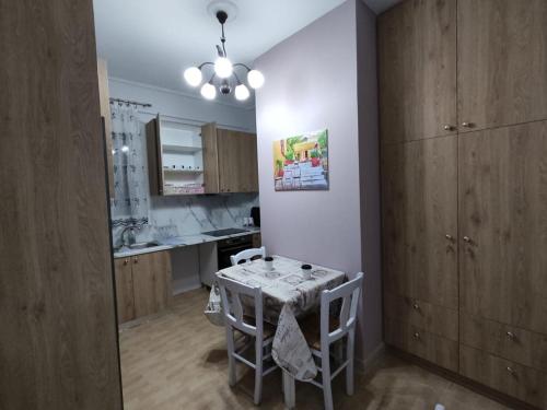 Gousa Urban Stay 2 Min Walk to Metro