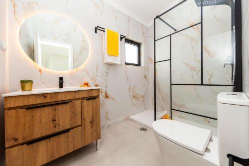 Villa Solarys - Moradia Moderna com Piscina Aquecível em Albufeira