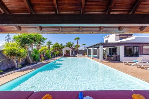 Villa Zen by Villa Plus