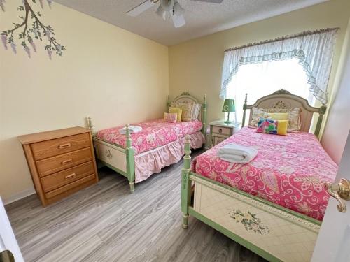 25% Off 4BR Pool VillaGame Room photo 9