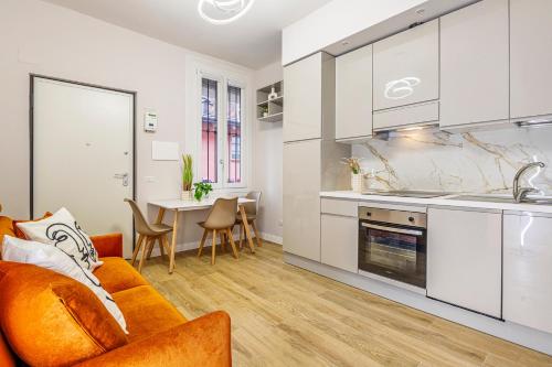 Modern Apartment near Metro - Easy Access Duomo