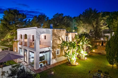 Villa Near Ibiza Town sleeps 1214
