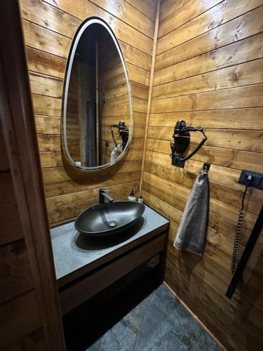 Bany a Hill House Vǎratic