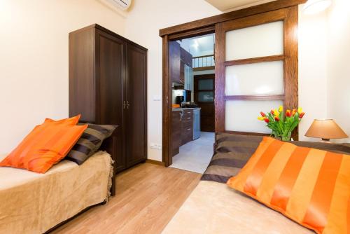 Vanilla 3, 4bdr 2bth apartment 5min to Main Square
