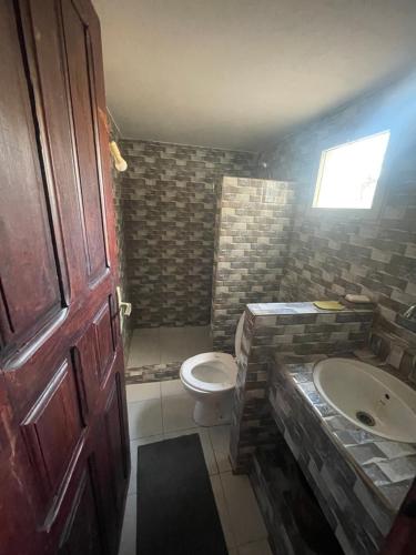 Vonios kambarys apgyvendinimo įstaigoje Villa Romaine