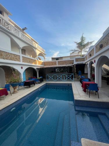 Piscina a Villa Romaine o a prop