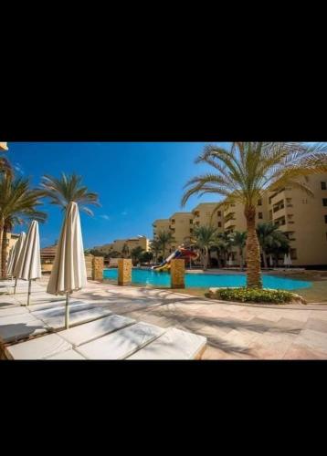 قريه الدهبيه