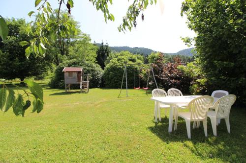 Gîte La Moselotte à Saulxures-sur-Moselotte Proche Lac et Voie Verte