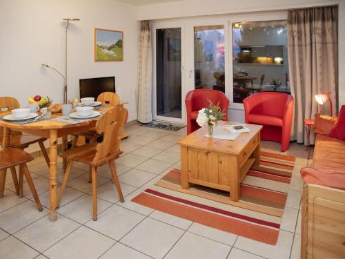 Apartment Centaure B RS 2 by Interhome