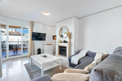 Casa Aloha with Pool in Puerto Banús close to BEACH and GOLF