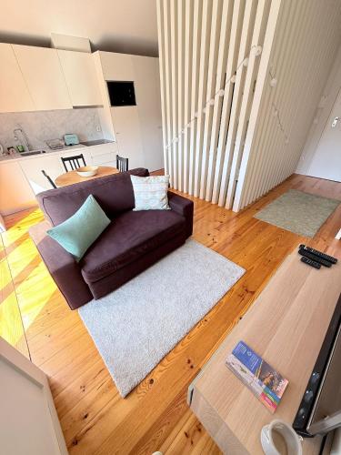 Bonjardim Bright Studio
