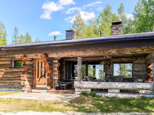 Holiday Home Mustalampi 2 kurkiaura by Interhome