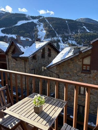 Apartament Ninot Bonito apartamento con vistas a la X de Grandvalira