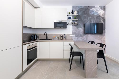 Parcheggio gratuito - New 1BDR con Terrazzo
