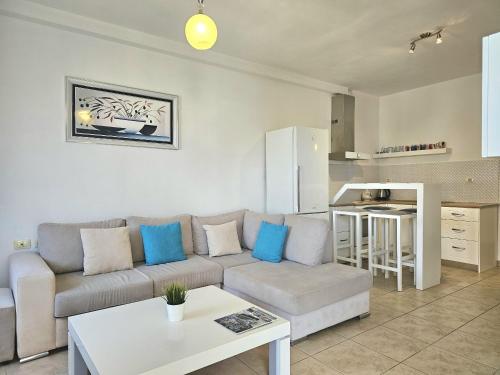One Bedroom Apartment in Saranda 176