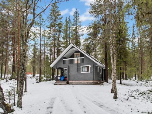 Holiday Home Kaltiotievantie 2 mökki 1 by Interhome