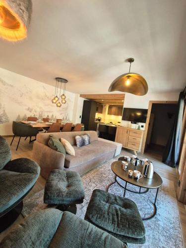 NAGANO 205 | LES GETS | Emplacement exceptionnel en face des pistes au cœur du village | Appartement neuf 3 chambres - 8 personnes