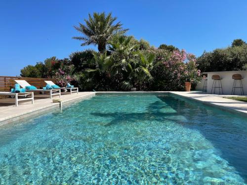 Mas des îles d'Or - Vue mer unique, Piscine chauffée, Jacuzzi, Tennis