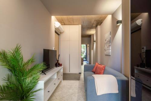 Modern & Cozy Flats with Terrace by HostWise