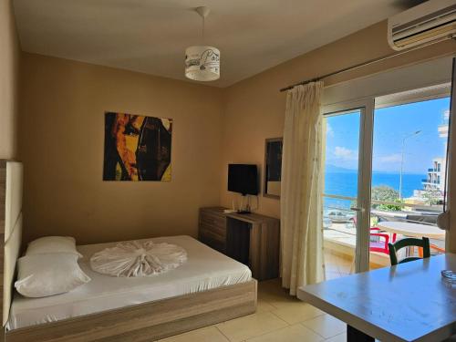 Holiday Studio Apartment 163