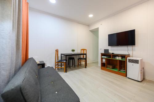 PEL300I Piso de 1 dormitorio en el Centro de Madrid