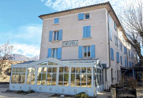 Budova, kde se hostel nachází