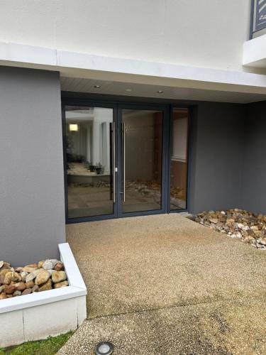 Appartement avec jardin proche gare et plage