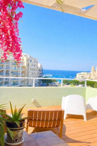 St Julians Seaviews HillTop House