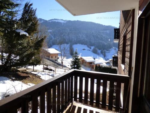 2 Pièces Confortables pour 4 au Grand-Bornand avec Balcon - FR-1-458-214