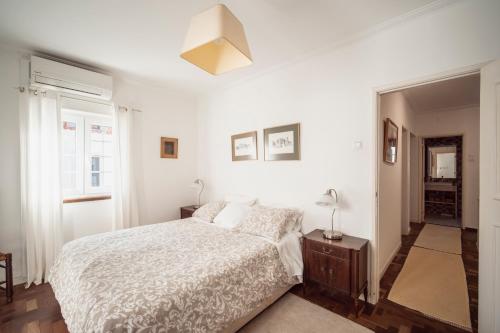 3 Bedroom Town House - Historic Centre of Cascais. 100 mts from the beach and centre of Cascais