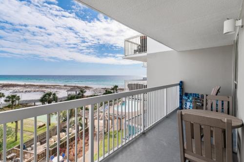 2 Bedroom Newly Remodeled Beachfront Condo, Destin photo 26